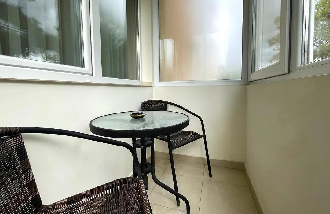 Bohemian Mountain Oasis With Air Conditioning-1